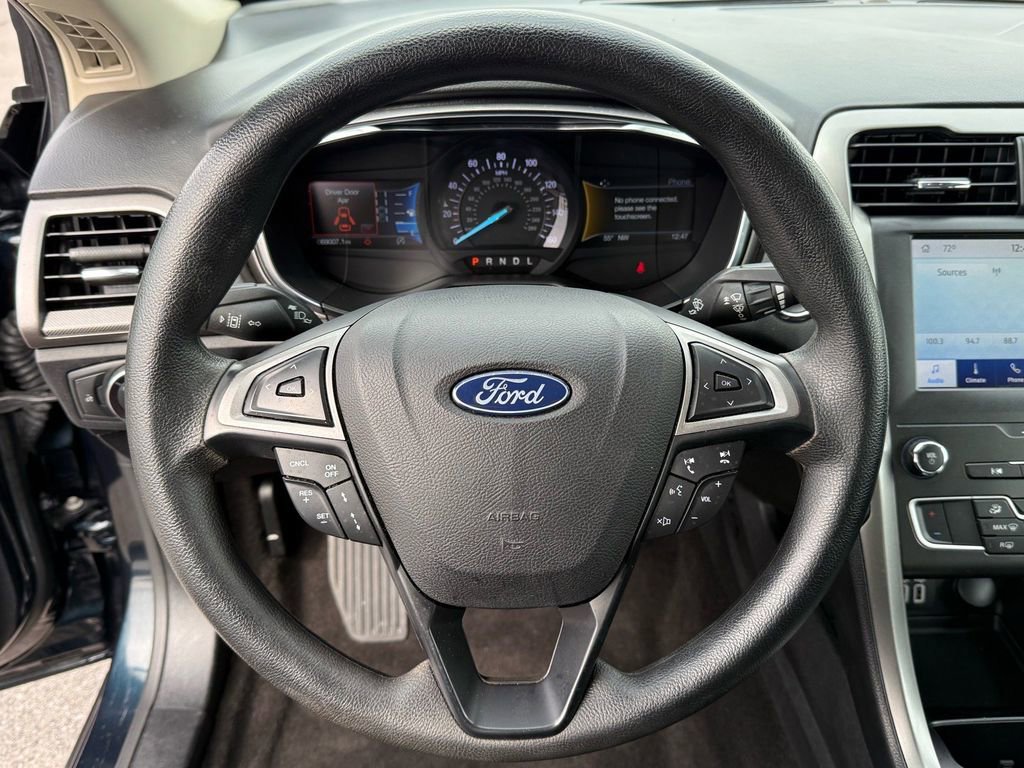 Certified 2020 Ford Fusion SE image 16