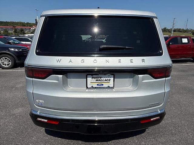Used 2024 Jeep Wagoneer Series III AWD/4WD image 6