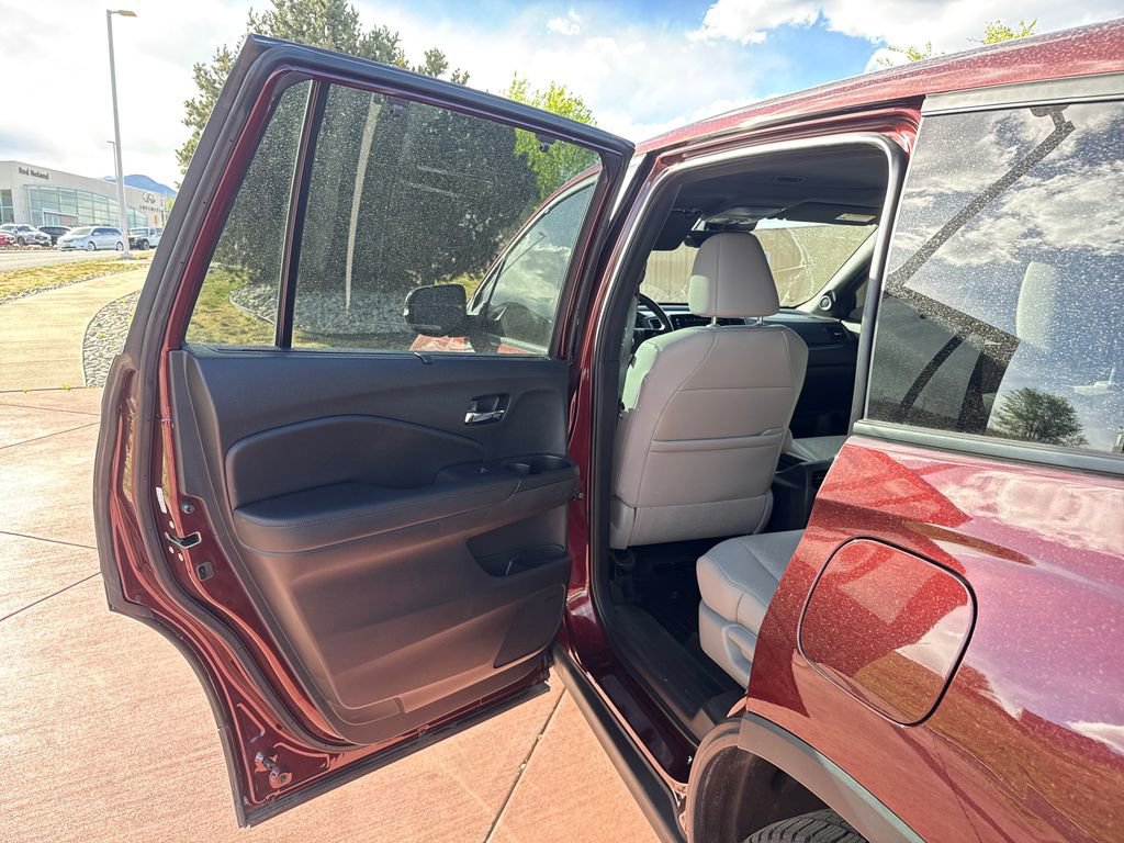 Used 2021 Honda Passport EX-L image 17