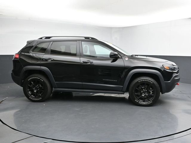 Used 2022 Jeep Cherokee Trailhawk w/ Sound & Nav Group AWD/4WD image 13
