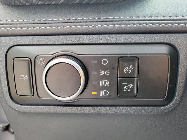 Certified 2025 Ford Mustang Premium image 23