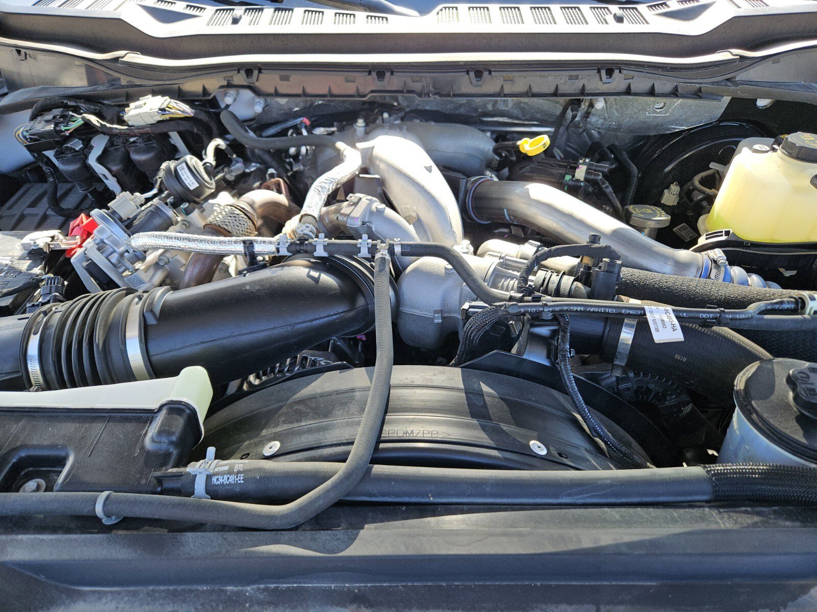 Certified 2024 Ford F250 Platinum w/ FX4 Off-Road Package image 33