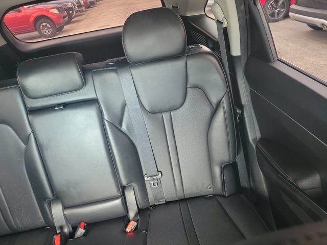 Used 2022 Kia Sorento S w/ Panoramic Sunroof Package FWD image 17