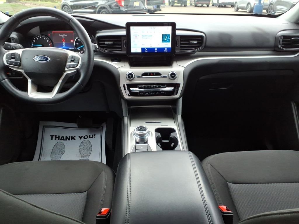 Certified 2023 Ford Explorer XLT AWD/4WD image 13