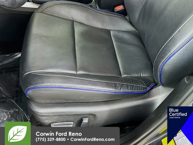 Used 2017 Toyota Corolla XSE image 22