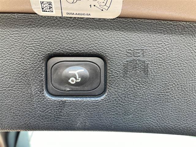 Certified 2020 Ford Edge Titanium w/ Equipment Group 301A FWD image 30