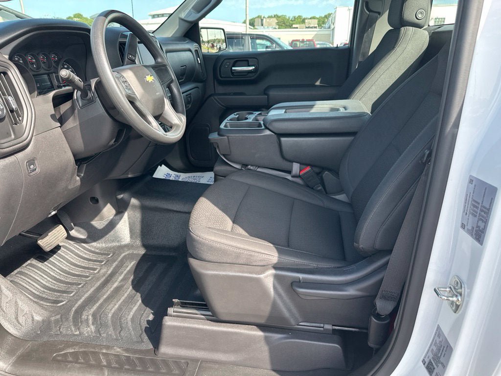 Used 2025 Chevrolet Silverado 1500 W/T RWD image 11