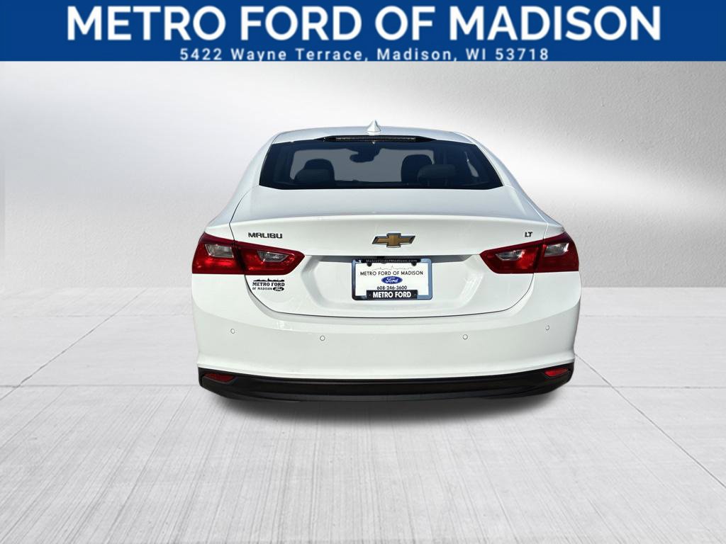 Used 2025 Chevrolet Malibu LT FWD image 4