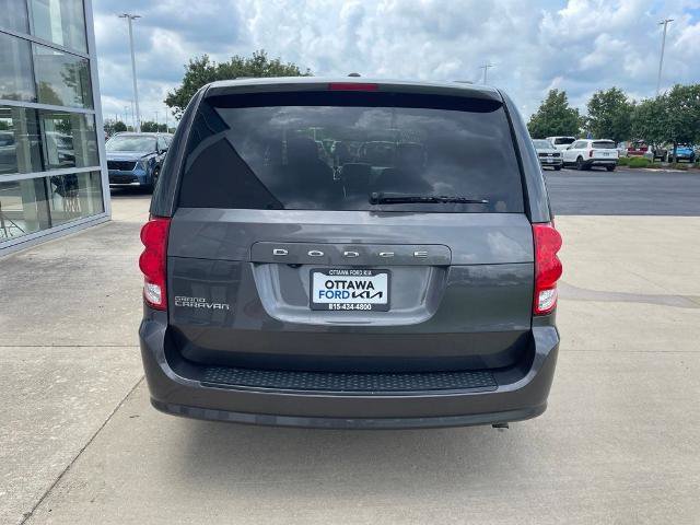 Used 2020 Dodge Grand Caravan SE FWD image 6