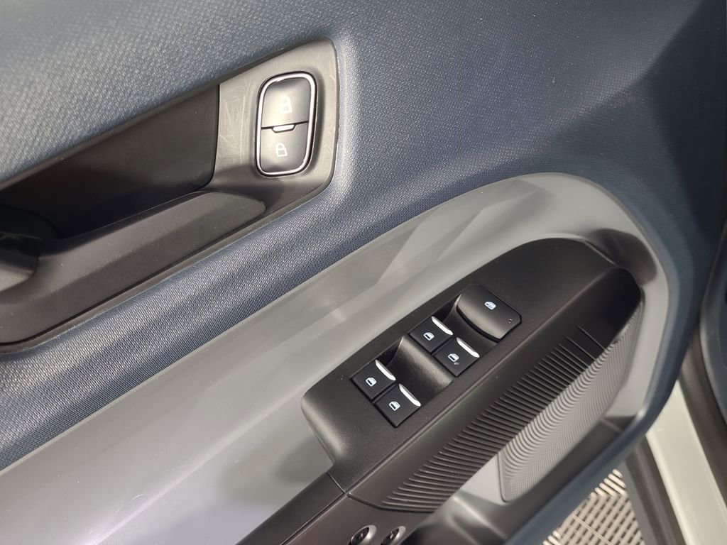 Certified 2024 Ford Maverick XL FWD image 17