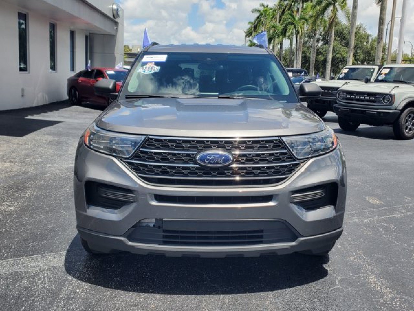 Certified 2023 Ford Explorer XLT RWD image 2