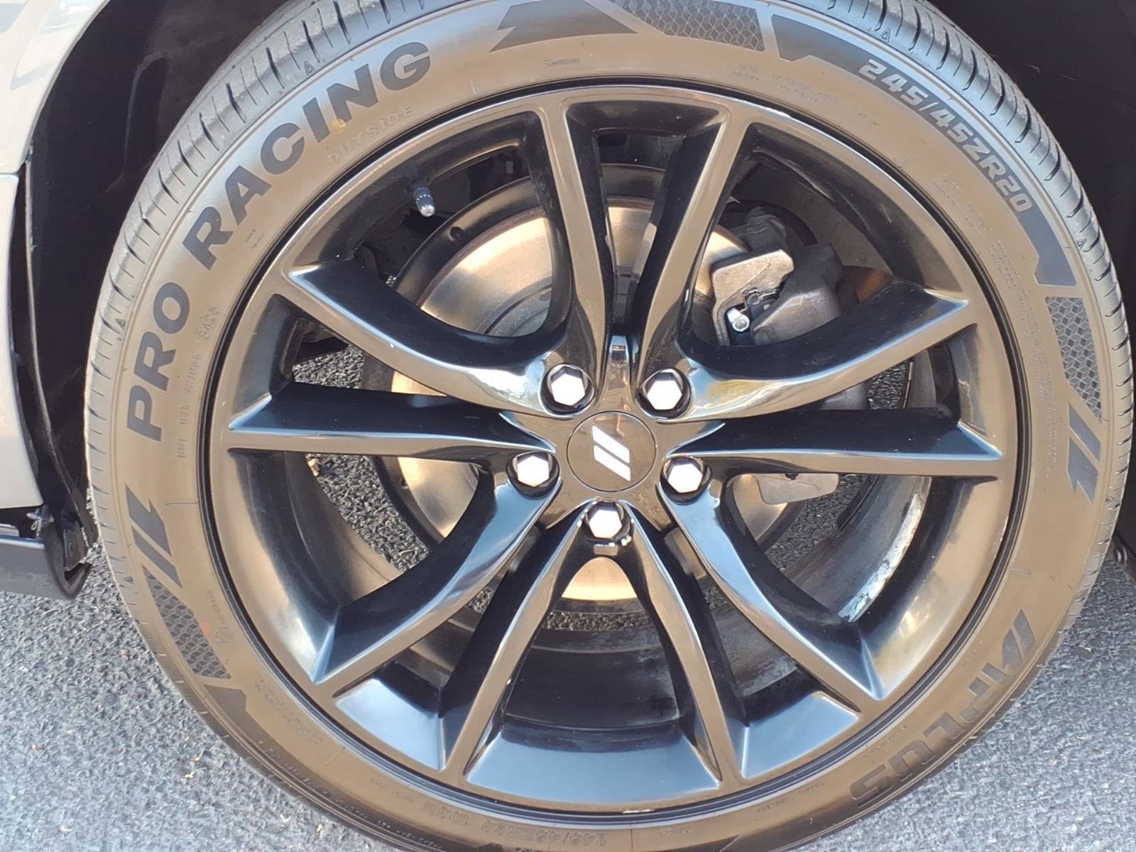 Used 2018 Dodge Challenger SXT w/ Blacktop Package image 8