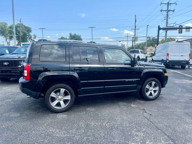 Used 2017 Jeep Patriot High Altitude AWD/4WD image 4