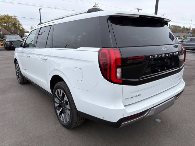 Certified 2025 Ford Expedition Max Platinum w/ Driver's Package AWD/4WD image 6
