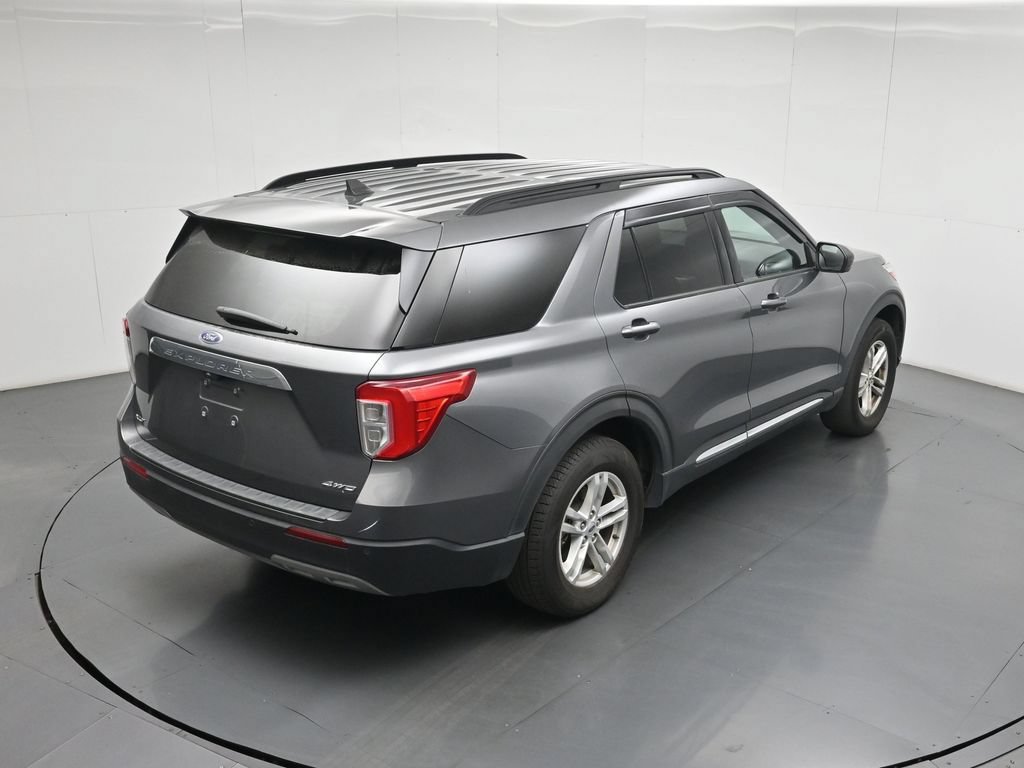 Certified 2021 Ford Explorer XLT w/ Equipment Group 202A AWD/4WD image 19