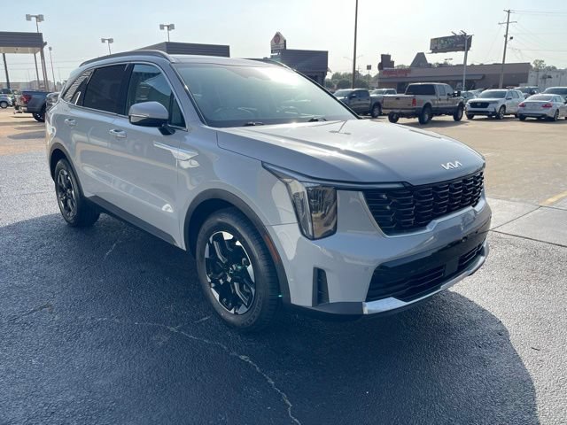 Used 2025 Kia Sorento S w/ Panoramic Sunroof Package FWD image 11