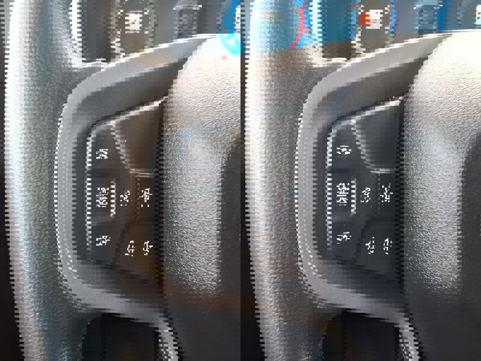 Certified 2025 Ford Bronco Badlands image 25