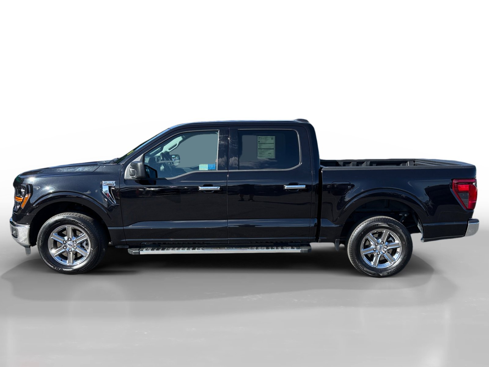 Certified 2025 Ford F150 XLT w/ Equipment Group 301A Standard RWD image 2