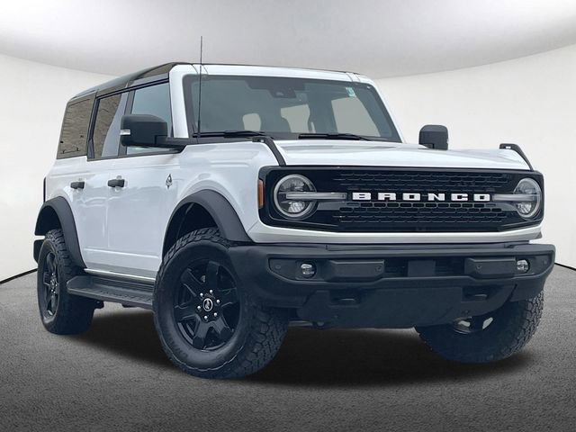 Certified 2025 Ford Bronco Outer Banks AWD/4WD image 2