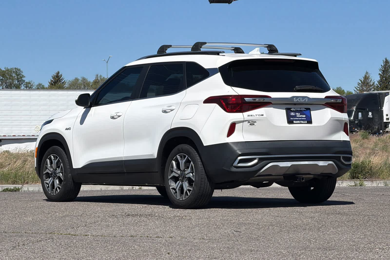 Used 2022 Kia Seltos EX AWD/4WD image 6
