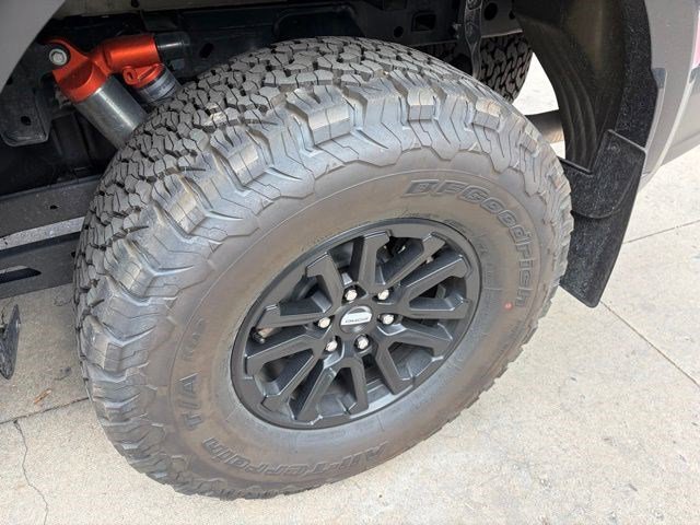 Certified 2025 Ford F150 Raptor AWD/4WD image 14