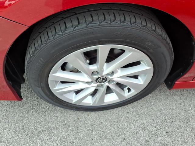 Used 2024 Toyota Camry LE image 7