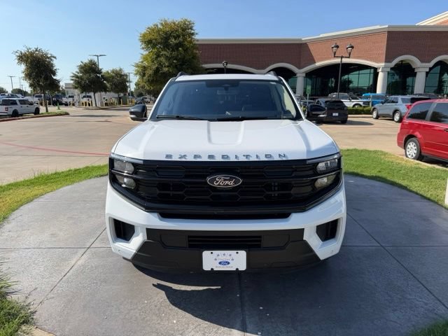 Certified 2025 Ford Expedition Active AWD/4WD image 2