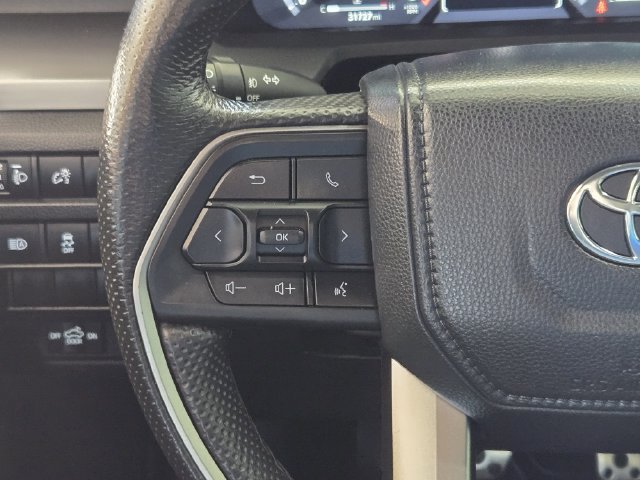 Used 2024 Toyota Tacoma TRD Sport AWD/4WD image 29