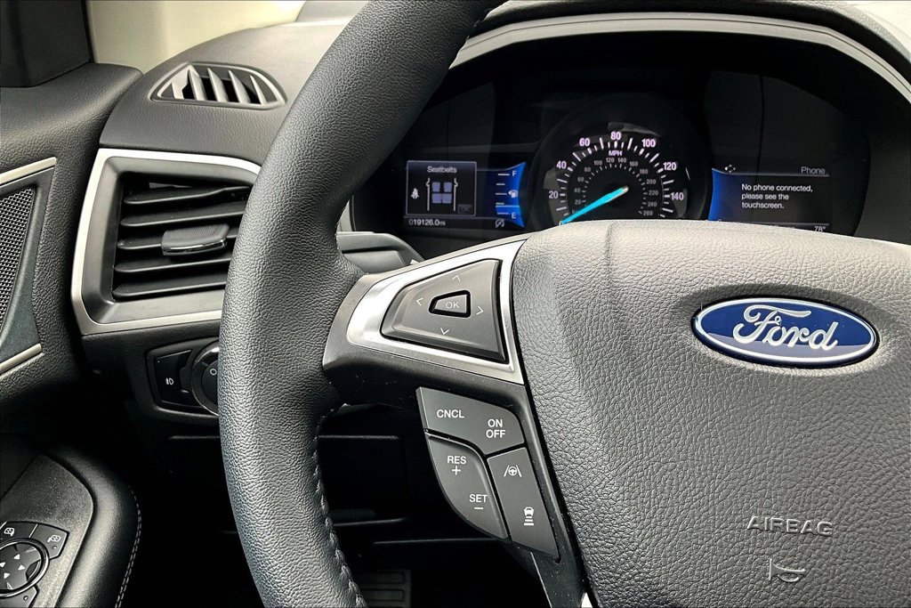 Certified 2024 Ford Edge SEL w/ Convenience Package AWD/4WD image 11
