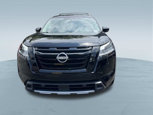 Used 2024 Nissan Pathfinder SL FWD image 10