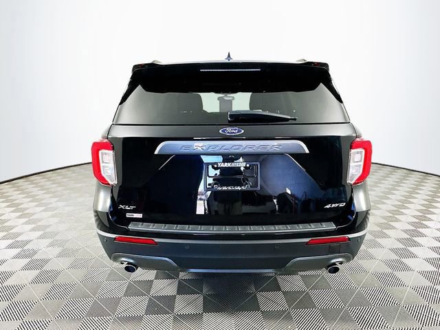 Certified 2023 Ford Explorer XLT w/ Equipment Group 202A image 4