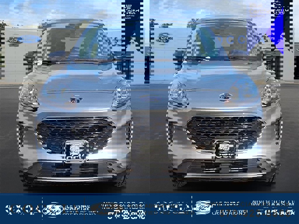 Certified 2022 Ford Escape SE w/ Cold Weather Package image 2