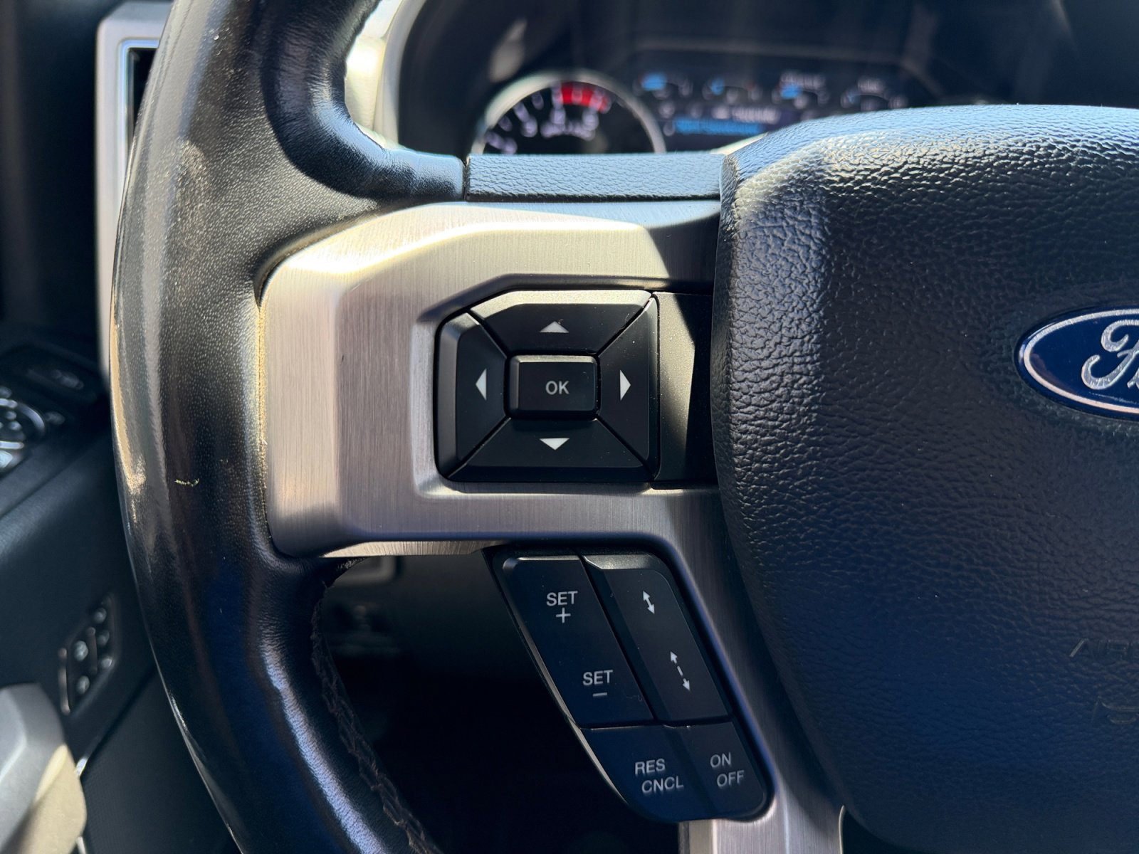 Certified 2022 Ford F450 Platinum AWD/4WD image 18