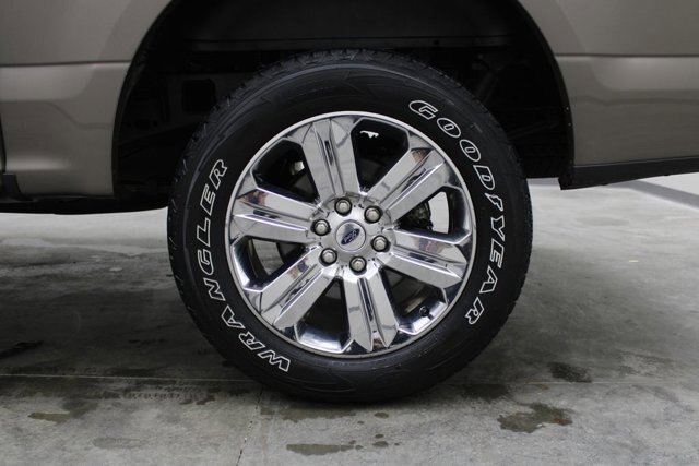 Certified 2020 Ford F150 XLT w/ Equipment Group 302A Luxury AWD/4WD image 21