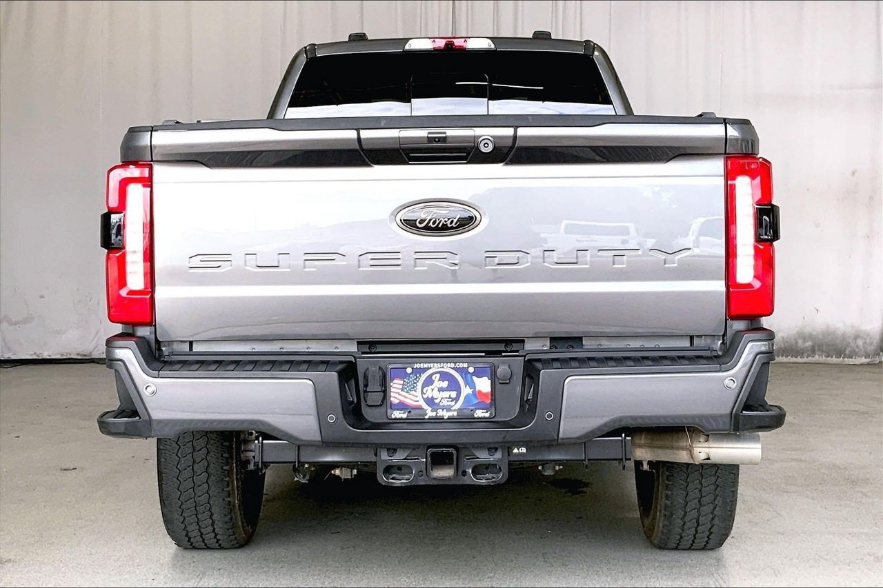 Certified 2025 Ford F350 Lariat w/ Lariat Ultimate Package AWD/4WD image 3