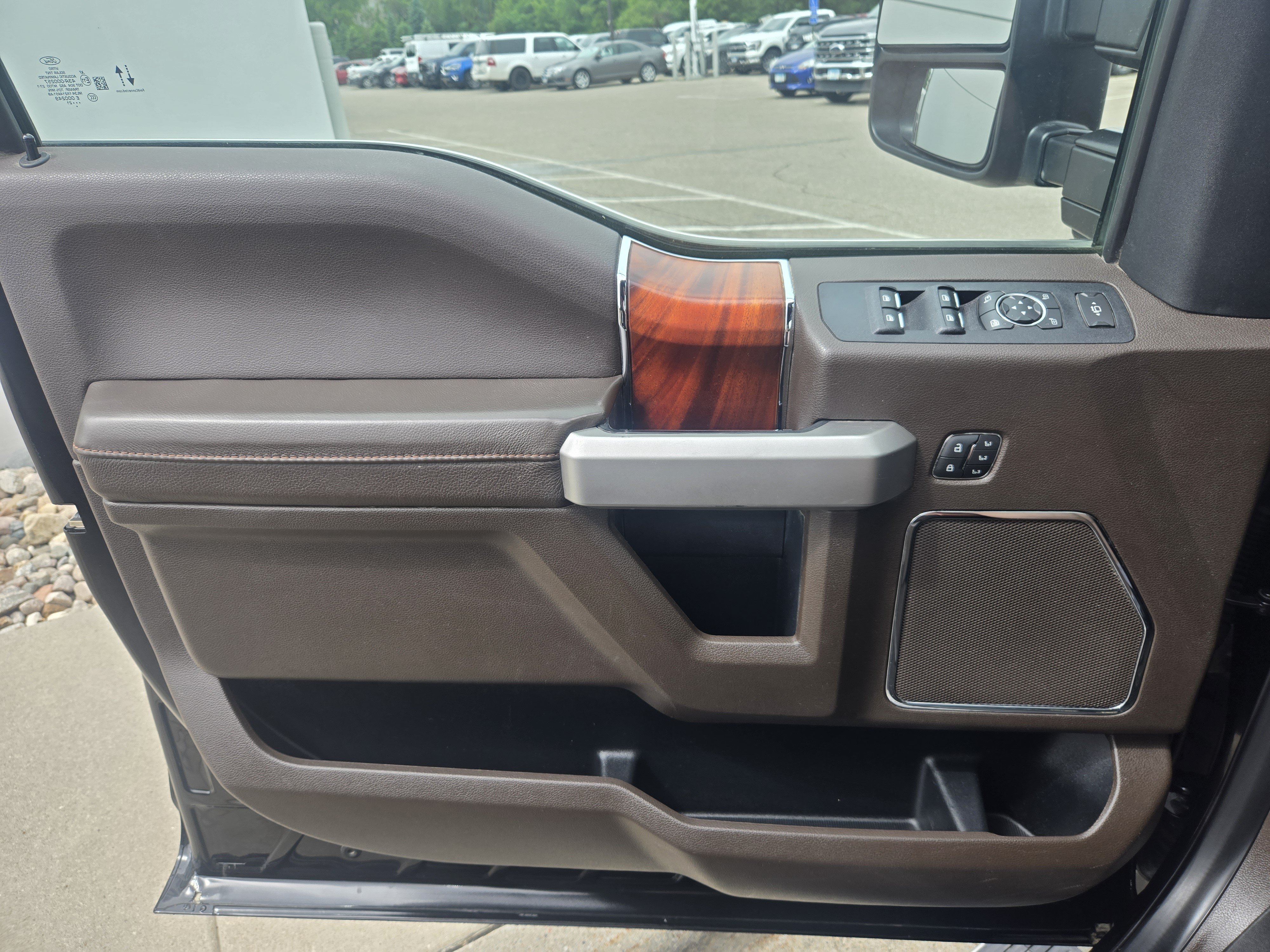 Certified 2021 Ford F350 King Ranch w/ King Ranch Ultimate Package AWD/4WD image 21