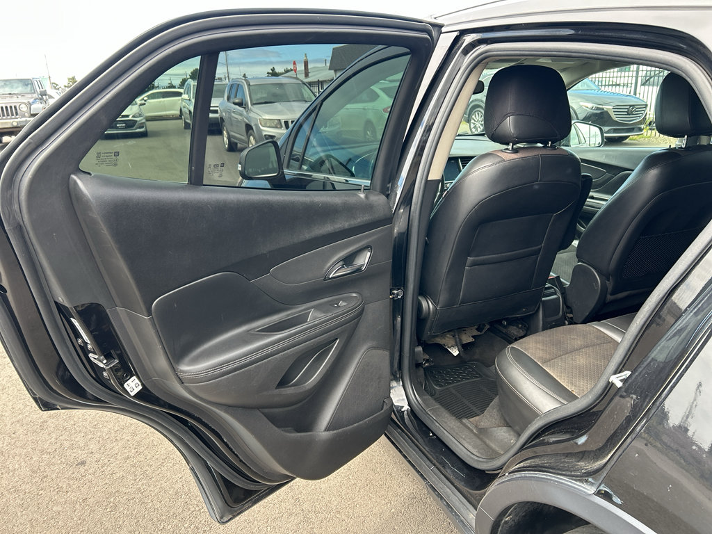 Used 2019 Buick Encore Preferred AWD/4WD image 30