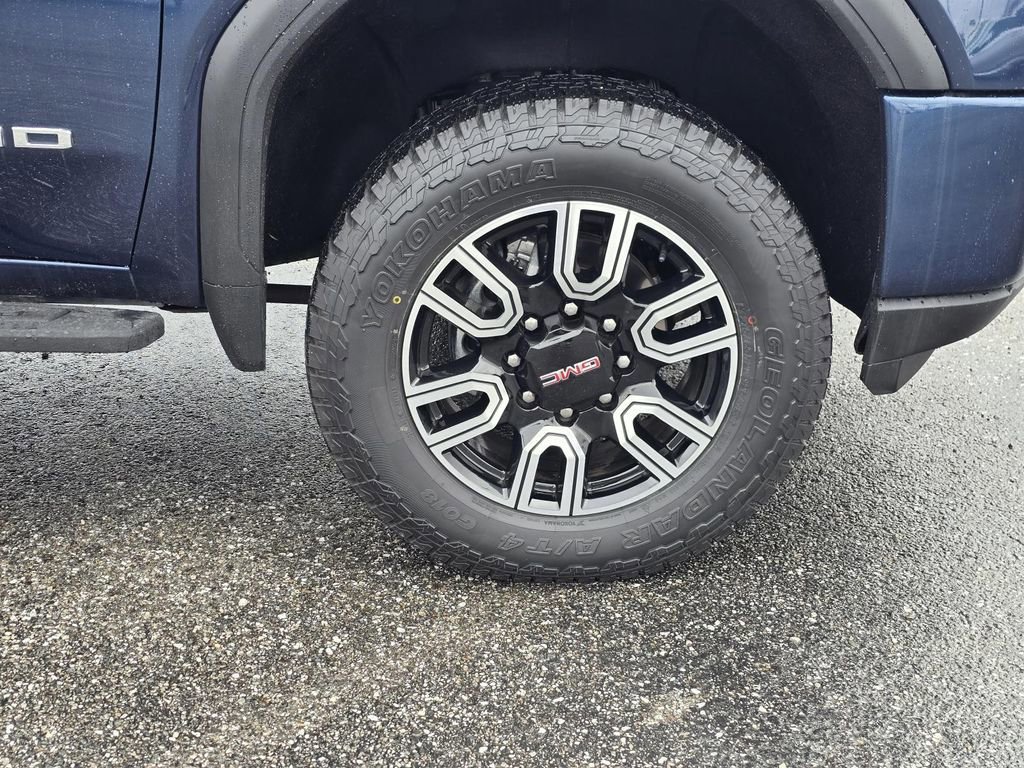 Used 2022 GMC Sierra 2500 AT4 w/ AT4 Premium Plus Package image 32