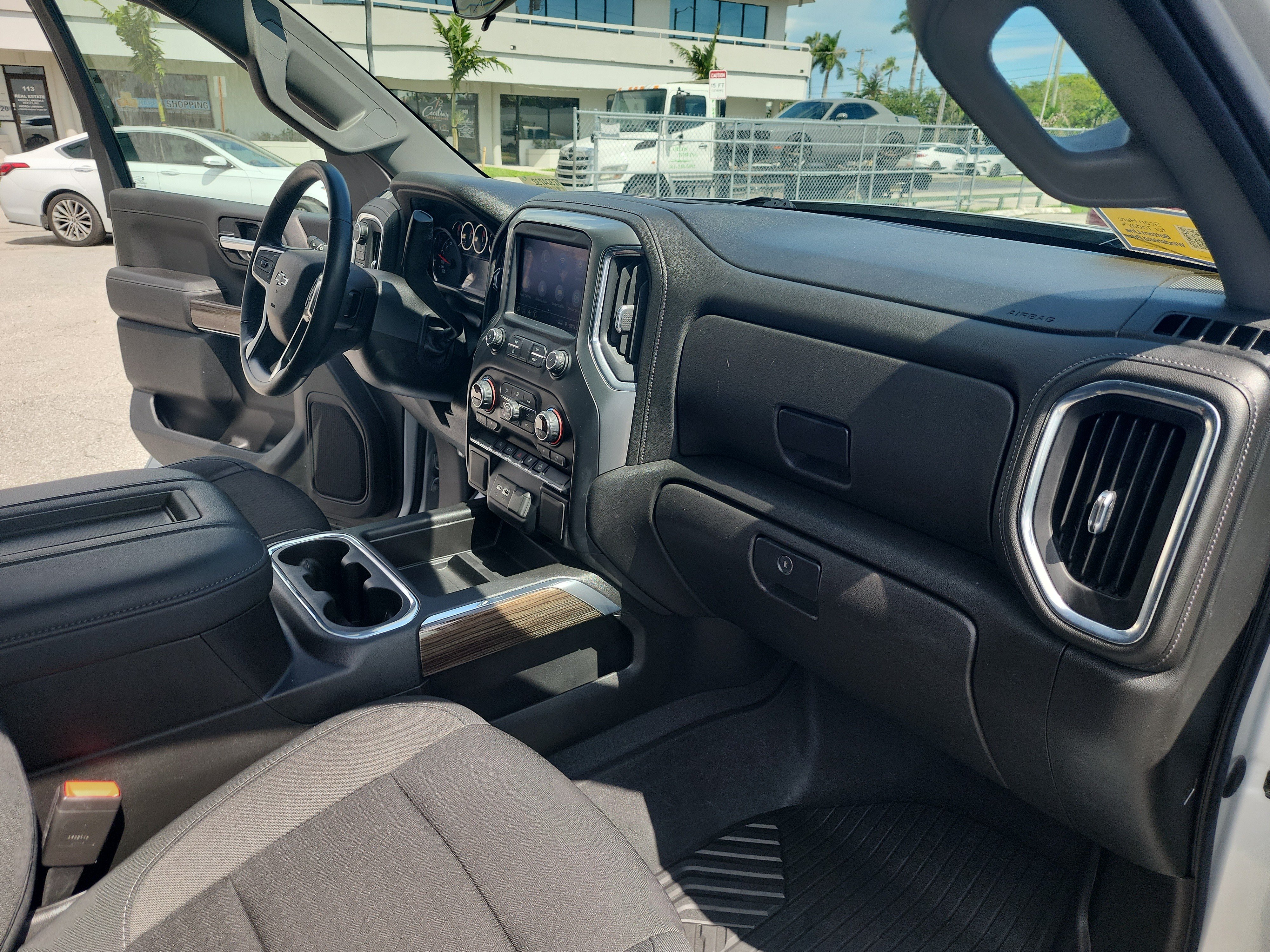 Used 2021 Chevrolet Silverado 1500 RST AWD/4WD image 28
