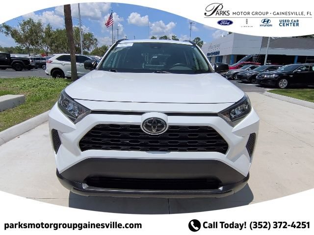 Used 2021 Toyota RAV4 LE FWD image 7