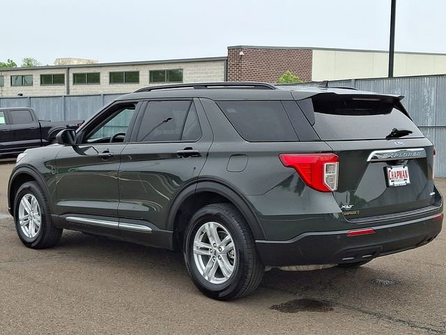 Certified 2023 Ford Explorer XLT AWD/4WD image 4