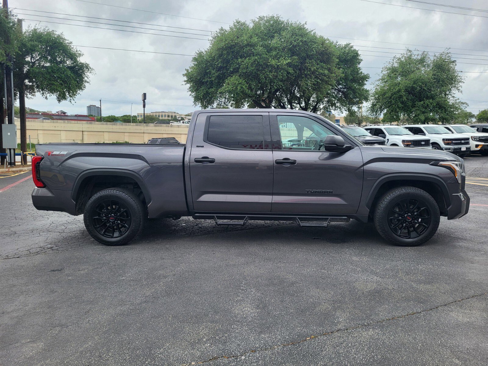 Used 2023 Toyota Tundra SR5 image 2
