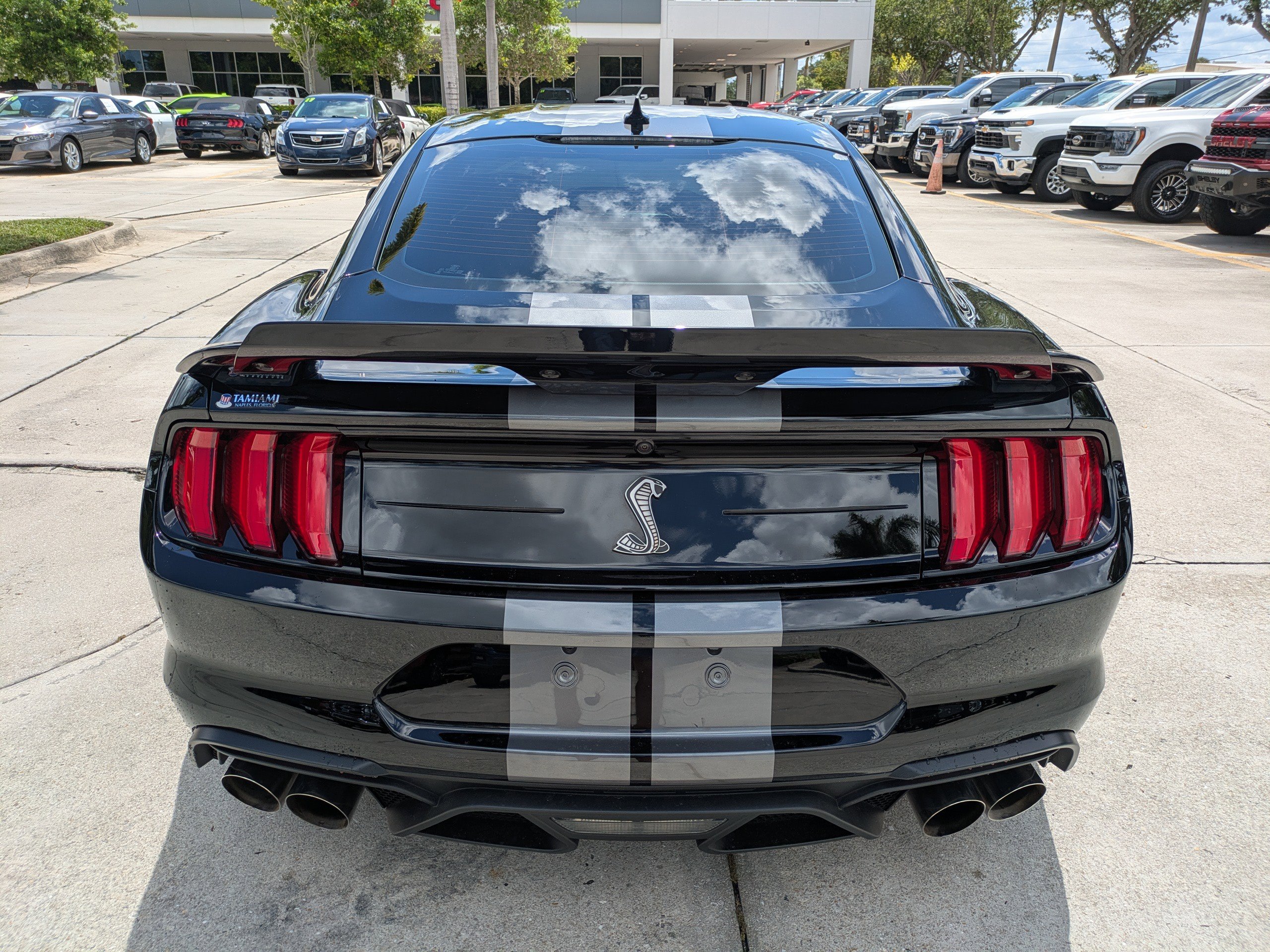 Certified 2022 Ford Mustang Shelby GT500 w/ Technology Package RWD image 5