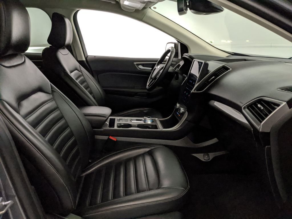 Certified 2024 Ford Edge SEL image 26