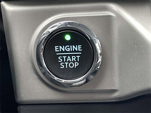 Certified 2022 Ford F150 XLT w/ Equipment Group 302A High image 26