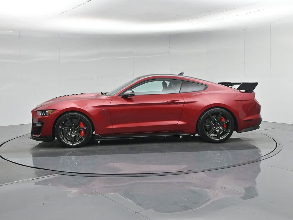 Certified 2021 Ford Mustang Shelby GT500 w/ Carbon Fiber Track Pack image 33