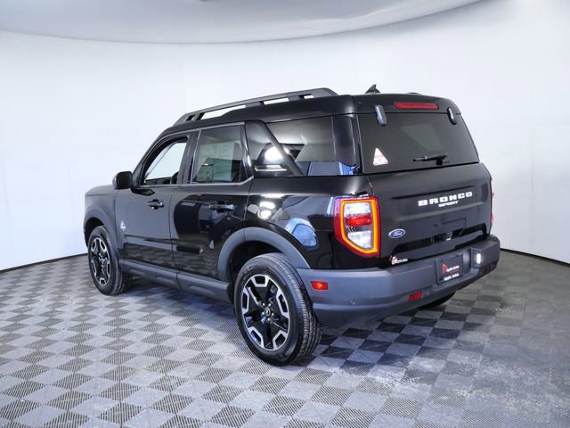 Certified 2024 Ford Bronco Sport Outer Banks w/ Tech Package image 2