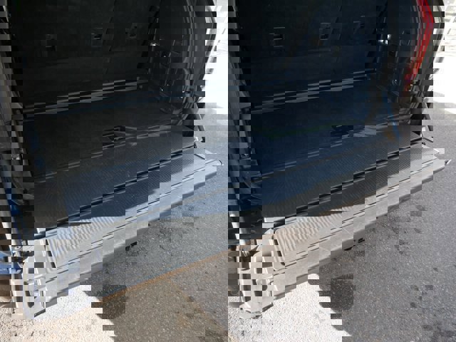 Certified 2025 Ford Expedition Active image 10