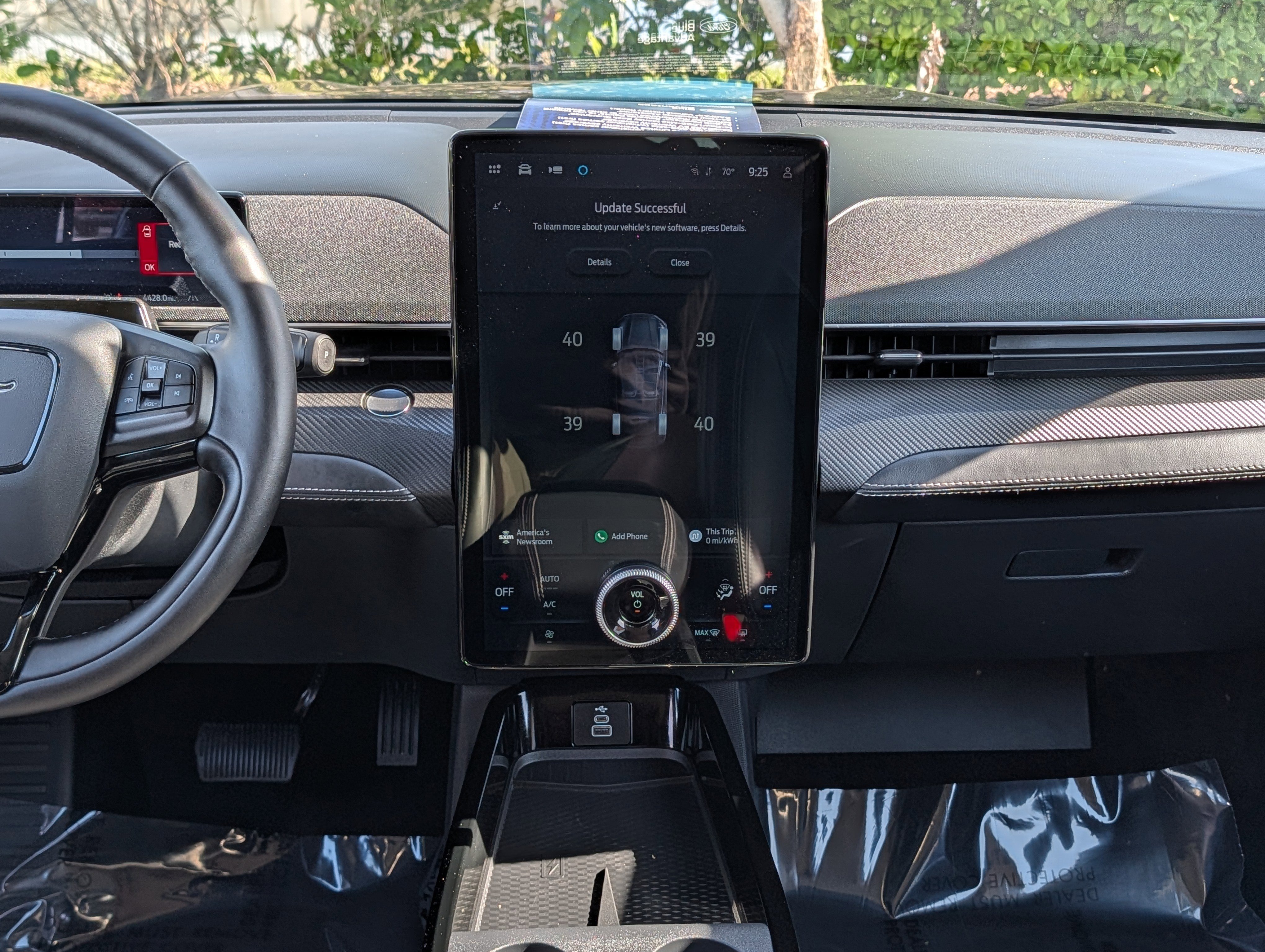 Certified 2025 Ford Mustang Mach-E Select RWD image 18