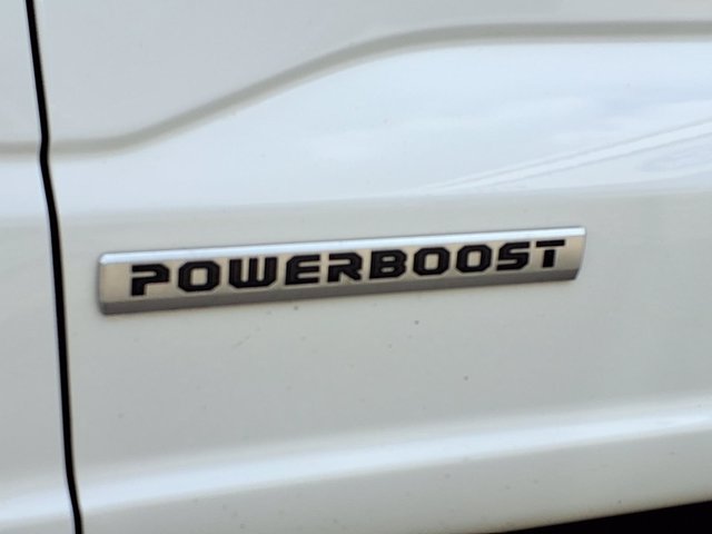 Certified 2025 Ford F150 Platinum w/ Equipment Group 703A Plus AWD/4WD image 27
